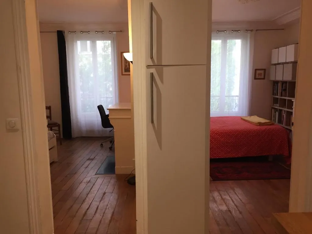 Apartament Courtyard In The Center Of Paryż Francja